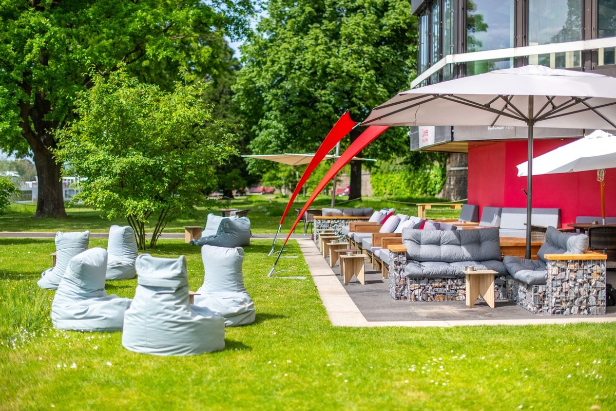 CUVÉE – DIEHLS AUSSENLOUNGE